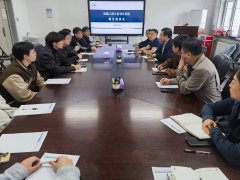 机械学院召开师生座谈会